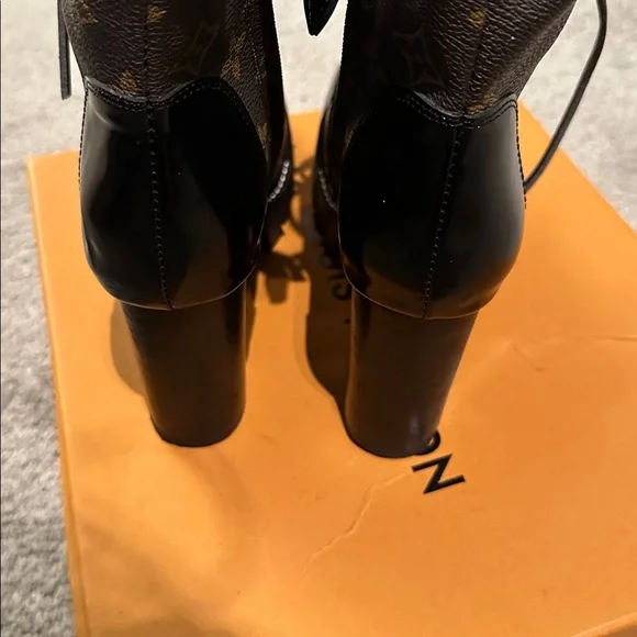 Louis Vuitton Monogram Black and Brown Lace-Up Boots - Picture 7 of 7